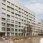 Cozy With Parking In The 19th District By Renters Apartamento Varsóvia
