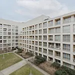 Cozy With Parking In The 19th District By Renters وارسو