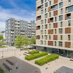 Cozy With Parking In The 19th District By Renters Varsóvia