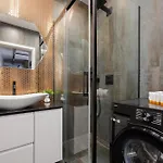 Cozy With Parking In The 19th District By Renters Apartamento