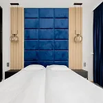 Cozy With Parking In The 19th District By Renters Apartamento Varsóvia