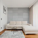 Cozy With Parking In The 19th District By Renters * Varsóvia