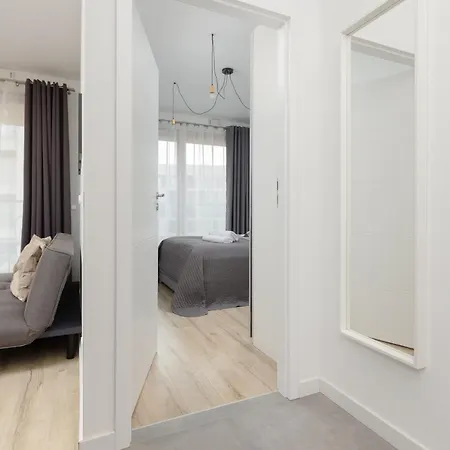 Cozy With Parking In The 19th District By Renters * Warszawa