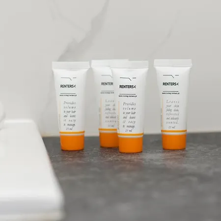 Cozy With Parking In The 19th District By Renters Apartament Warszawa