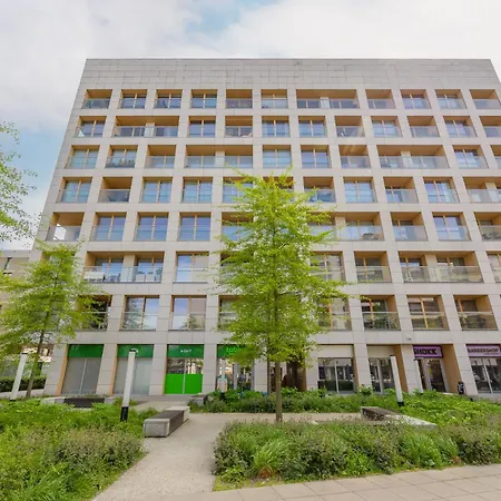 דירה Cozy With Parking In The 19th District By Renters